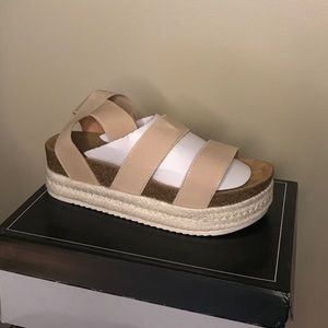 Sandal